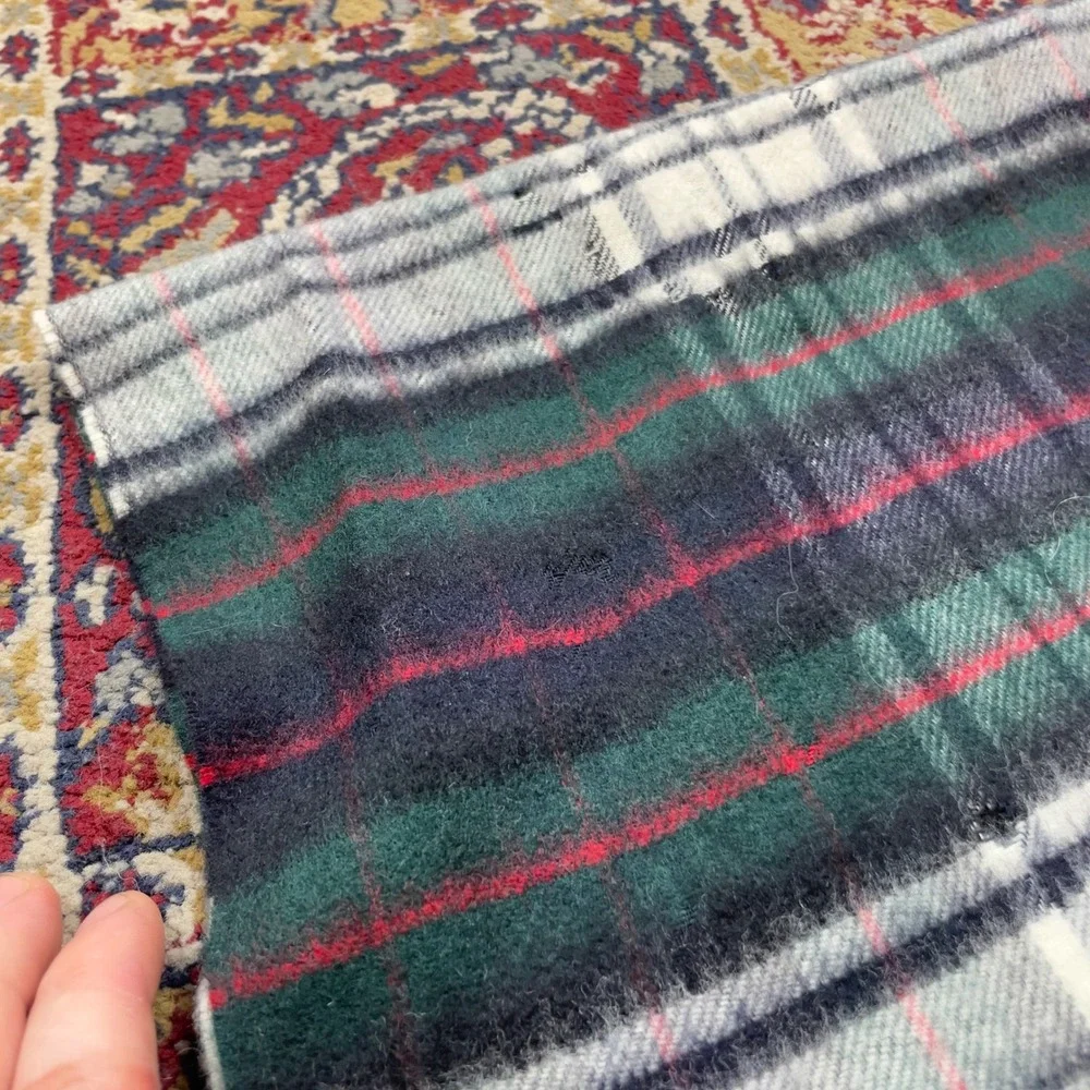 VTG 70s Nordstrom Superfine Lambswool Plaid Scarf Green Red Gray‎ Black Fringe